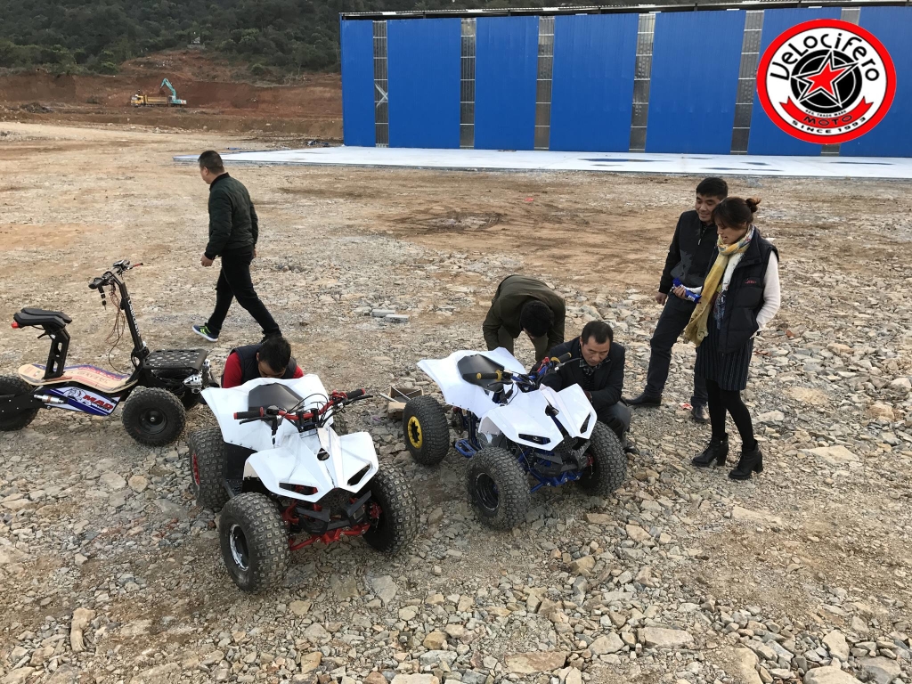 velocifero-alessandro-tartarini-design-mini atv-in the road-1